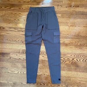 Alphalete Identity Cargo Joggers